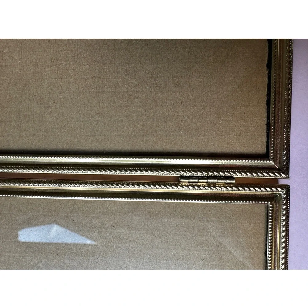 Vintage Ornate Gold Double Photo Frame Bifold Standing Metal 5x7 Hinged 2-Way